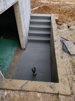 Concrete Steps/Stairs completed!