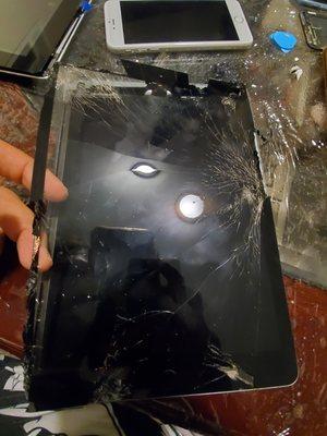 Broken ipad