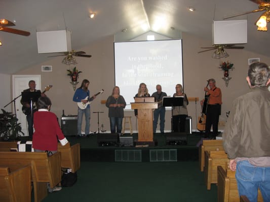 Praise through song 11/14