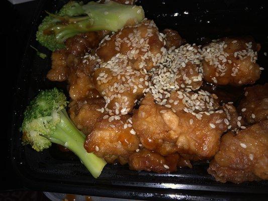 Chicken with Sesame Seeds   Basically General Tso w seeds - nicely cooked!