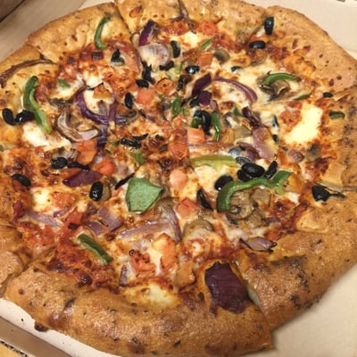 Veggie with stuffed crust