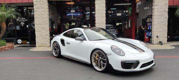 Beautiful Porsche Turbo S in for service.