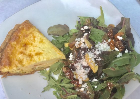 quiche & house salad