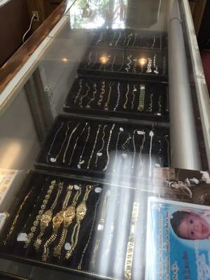 Display of bracelets