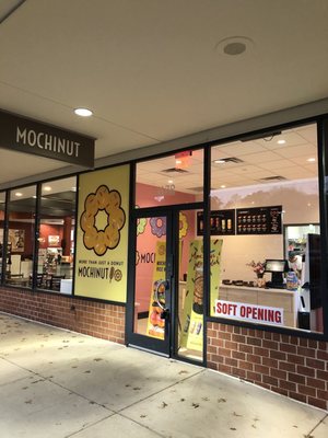 Store front (November 3, 2022) first day of soft opening