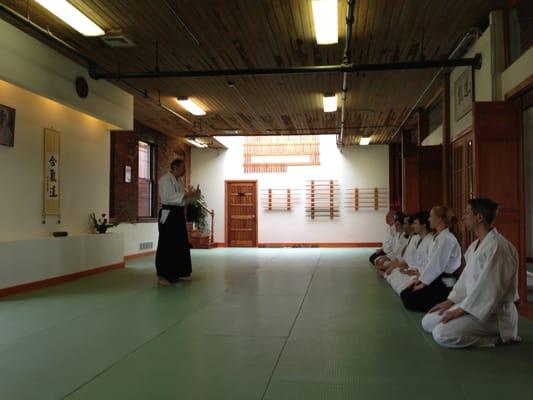 A Zen Stones meditation class