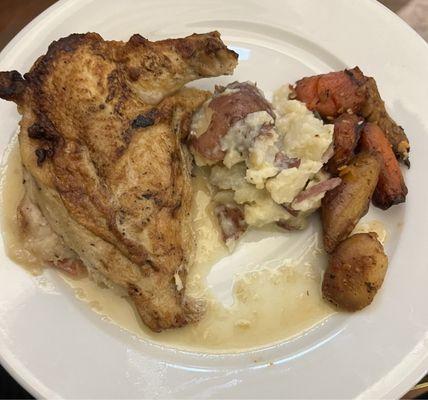 Chicken, skinned mashed potatoes, caramelized carrots