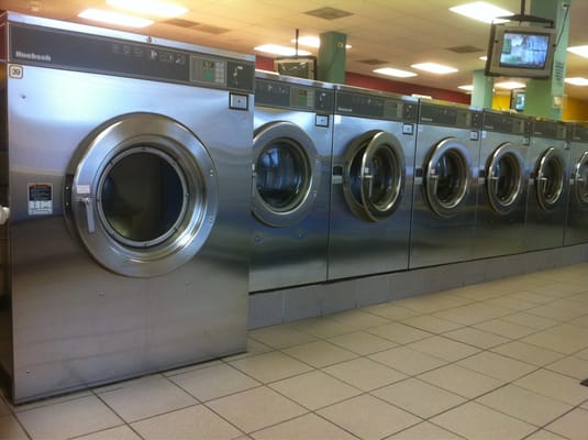 Lots of washers & dryers