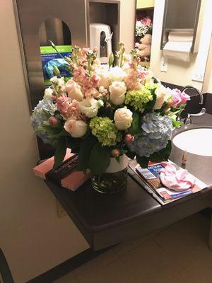 These were delivered to my sister after her baby girl was born.  The flowers are gorgeous! I couldn't have been happier!  Thank you!!