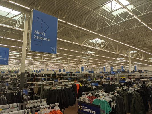 Walmart Supercenter, Saginaw