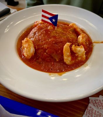 Mofongo with shrimp and red sauce 20.50