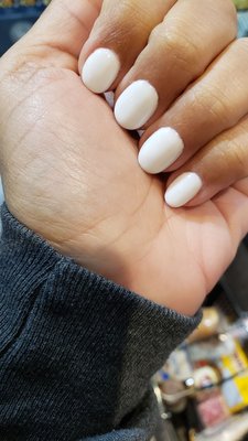 Dip powder on my shorter nails. Love it!