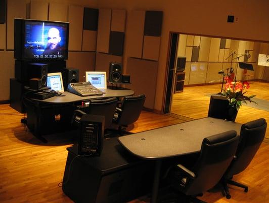 Cakemix Recording Control Room