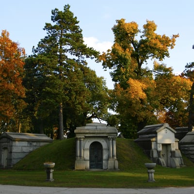 Historic mausoleums of some of Chicago's most prominent families from yesteryear.