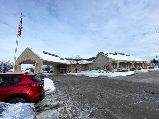 The main entrance to the clinic.