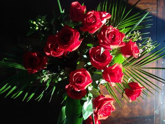 Long stem red roses