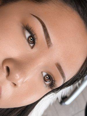 Pretty little brows! Ombre Microshading brows! We customize them to their request of our clients following face structure.