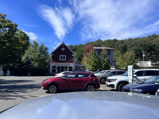 The parking lot in front of the cafe