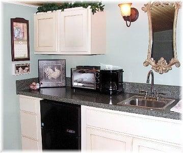 Kitchenette Area in Calico Cottage