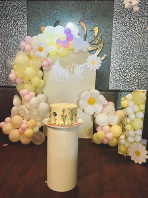 Daisy yellow theme 1st birthday backdrop wall balloons, cake stand