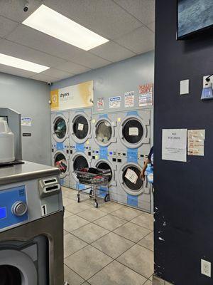 Laundry Works Delivers Hamperapp