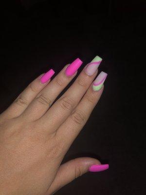 Ultra Nails & Tanning