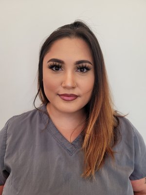 Meet one of our OG Wax Specialist  JASMINE!