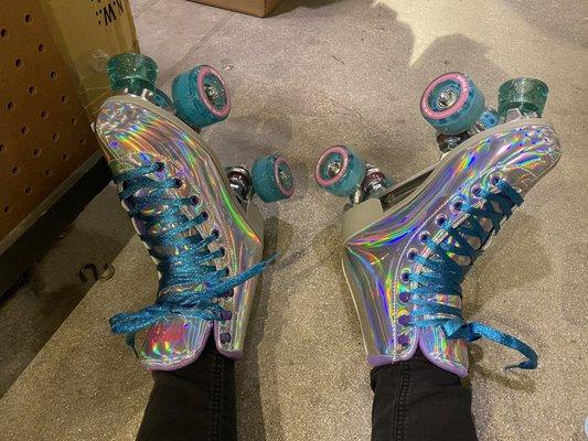 Impala roller skates- holographic