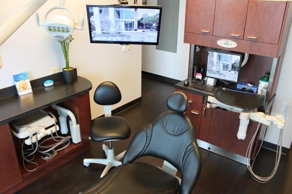 Come Relax In Our Massage and Heated Dental Chairs. Watch TV or your favorite movie during your cleaning.