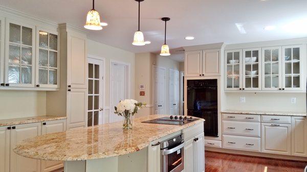 Increase the value of your home with an beautifully remodeled kitchen.  Complete with island cook top and plenty of cabinet space.