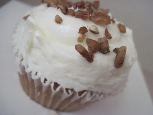 Hummingbird Cupcake