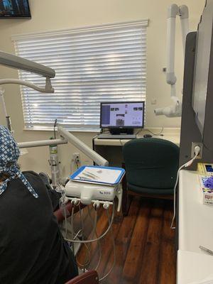 Exam and teeth cleaning room.