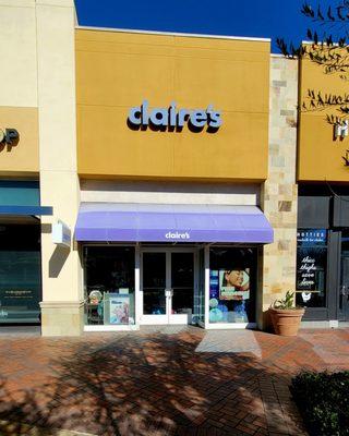 Claire's