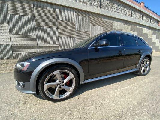 2013 AUDI ALLROAD QUATTRO WAGON IS DOPE.