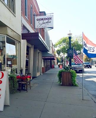 Gordon Jewelers located in beautiful downtown Boonville, MO! 406 Main Street