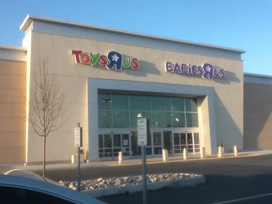 Toys r Us Babies R Us Carlisle Pike Mechanicsburg, PA