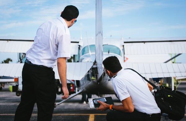 Aviator College of Aeronautical Science & Technology, in Fort Pierce, Florida, USA. Pilot training.