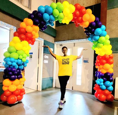 Indoor balloon arches