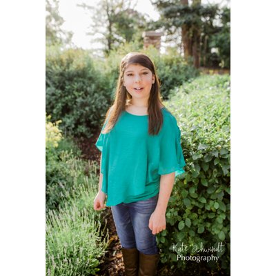 High school senior portraits at a location in Highlands Ranch, CO