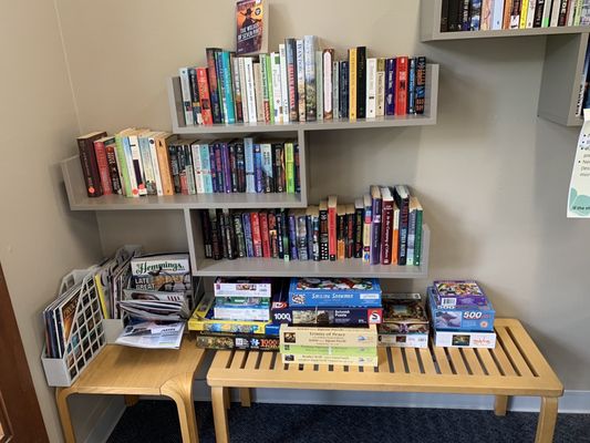 Area with puzzles/books to borrow.