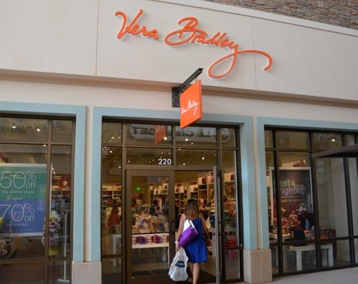 Vera Bradley Factory Outlet