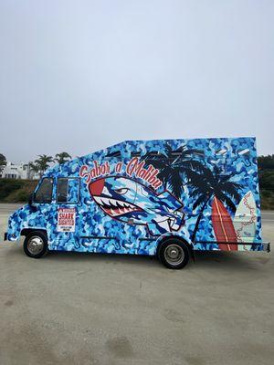 Sabor a Malibu . Cool graphic job on your truck guys... and great food