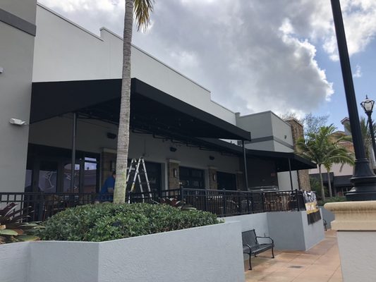 Custom awning at Kendall's Bar Louie