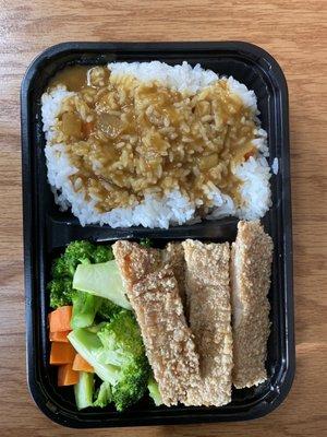 Ninja Crispy Chicken w/ White Rice and Curry