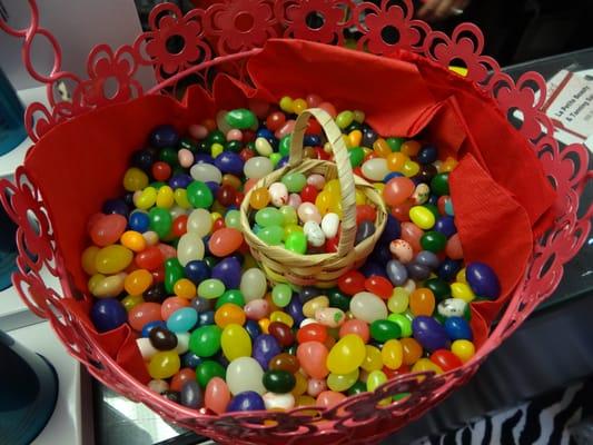 Festive jellybeans for Easter - love the basket within a basket :)