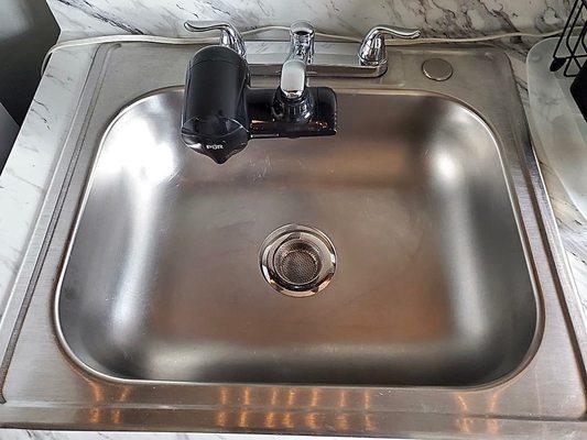 Sink rust removal