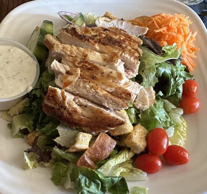 Grilled Chicken House Salad