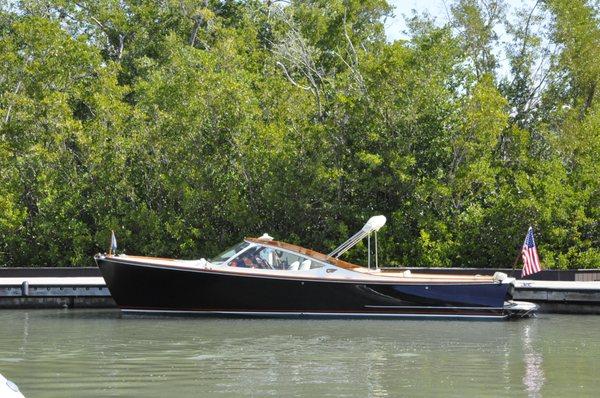 2007 Hinckley 29' Talaria Runabout Boat For Sale