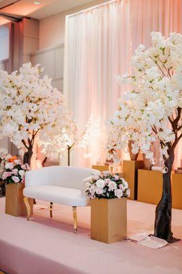 Blossom Trees Wedding Stage at Hilton Penns Landing Photo: ANDRAS Photography