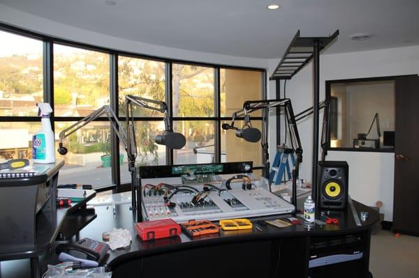 Kx935 studio construction project